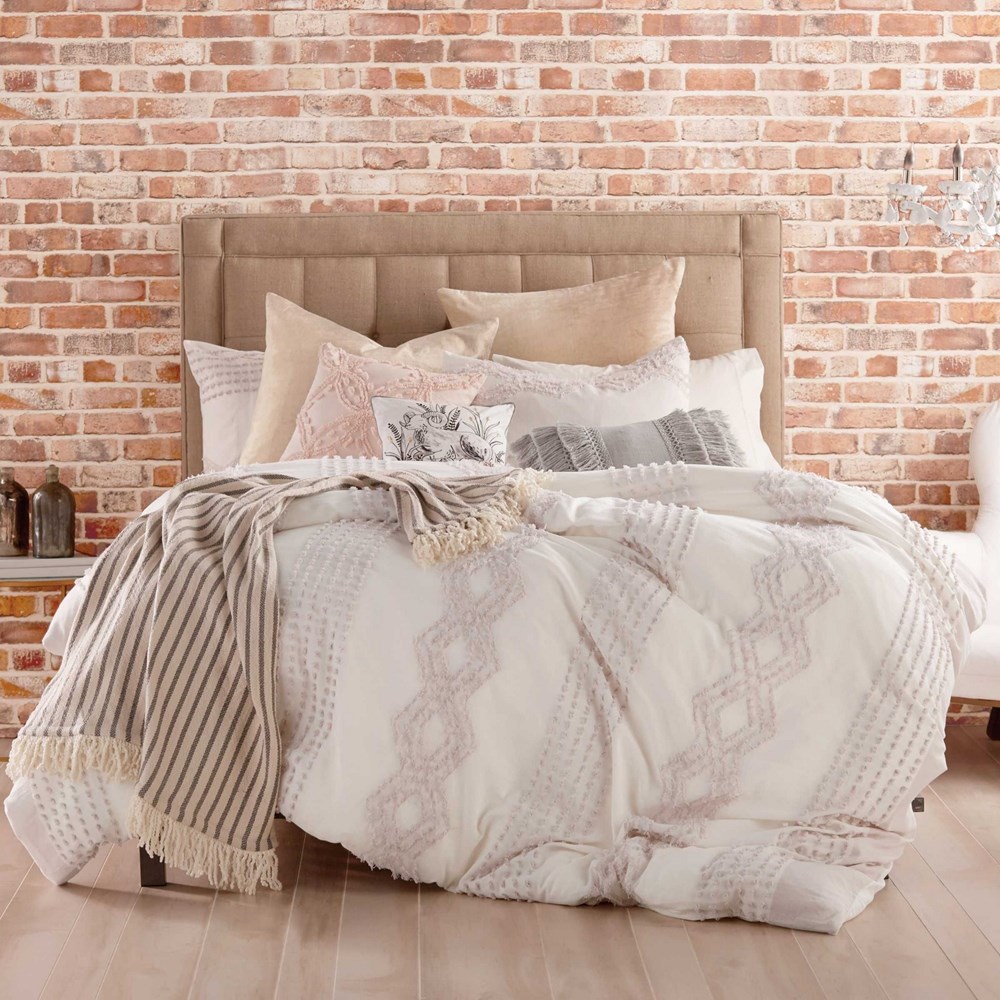 Cut Geo Bedding and Pillowcase By Peri Home Lilac Purple